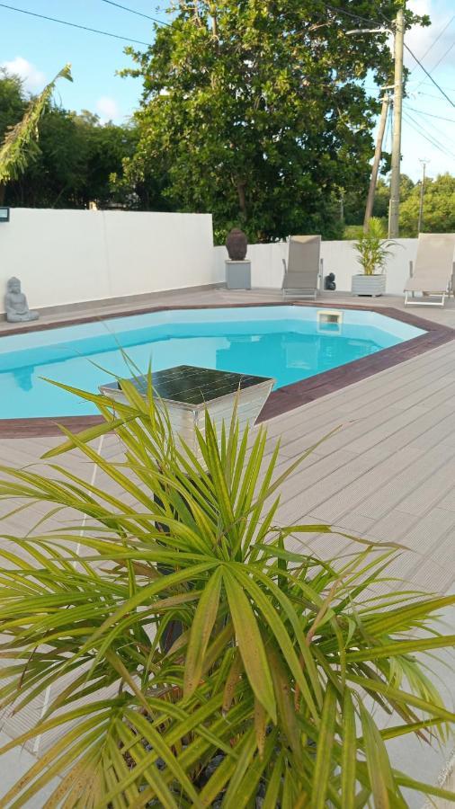 L'Instant Present Bed & Breakfast เลอ มูเล่ ภายนอก รูปภาพ