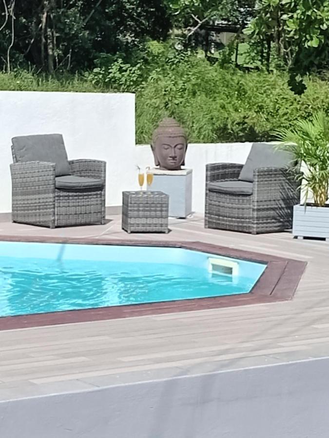L'Instant Present Bed & Breakfast เลอ มูเล่ ภายนอก รูปภาพ